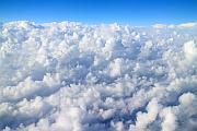 愛琴海上空的浮雲