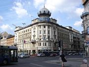 Blaha Lujza tér 旁的建築物